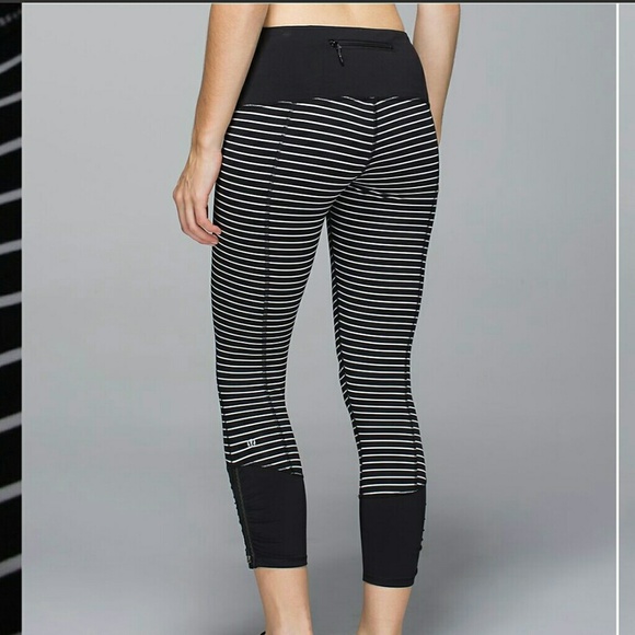 Lululemon Runday Parallel Crops sz 4 - Picture 2 of 3